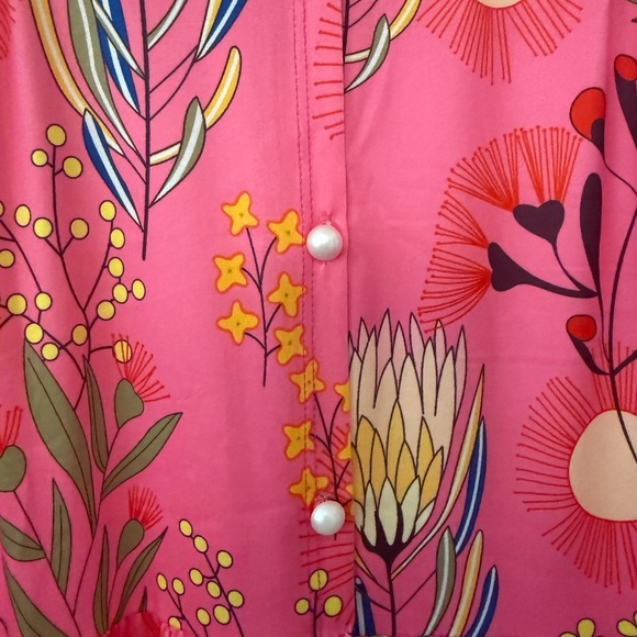 NEW Tiered Boho Maxi Dress with Pockets Fuschia Floral Long Sleeves - Picture 9 of 12